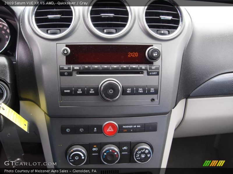 Controls of 2009 VUE XR V6 AWD