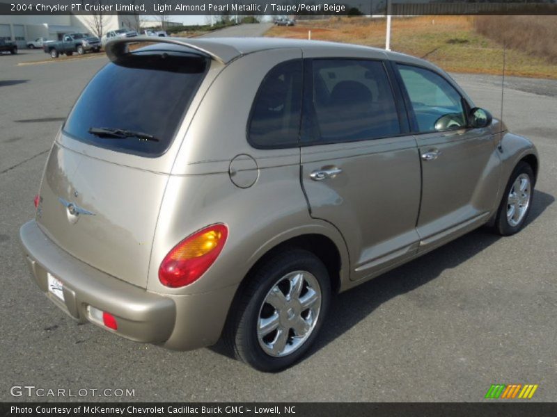 Light Almond Pearl Metallic / Taupe/Pearl Beige 2004 Chrysler PT Cruiser Limited