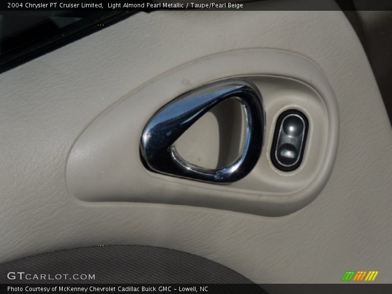 Light Almond Pearl Metallic / Taupe/Pearl Beige 2004 Chrysler PT Cruiser Limited