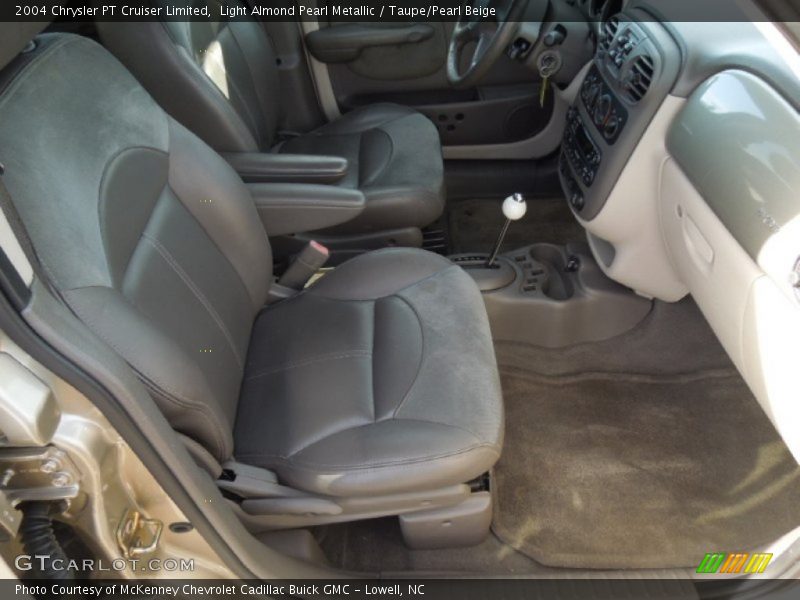 Light Almond Pearl Metallic / Taupe/Pearl Beige 2004 Chrysler PT Cruiser Limited