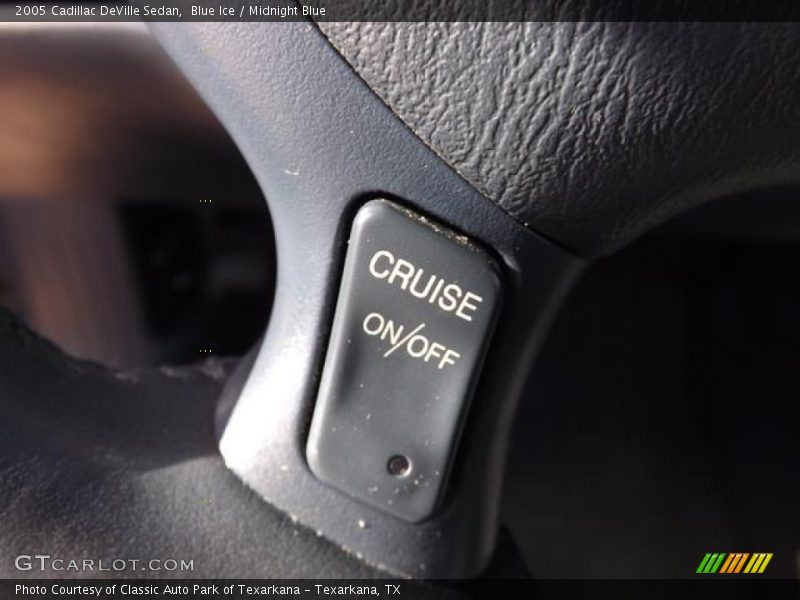 Blue Ice / Midnight Blue 2005 Cadillac DeVille Sedan