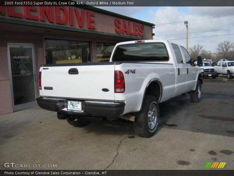 Oxford White / Medium Flint 2005 Ford F350 Super Duty XL Crew Cab 4x4