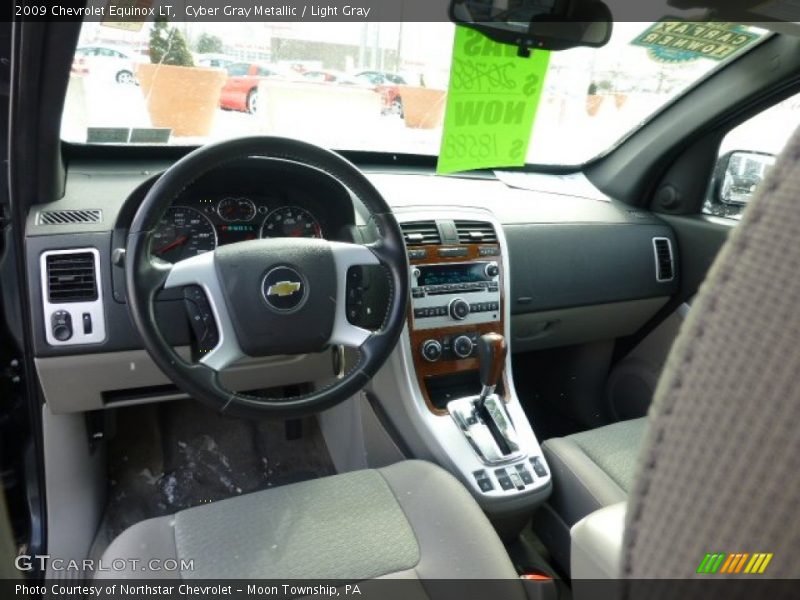 Cyber Gray Metallic / Light Gray 2009 Chevrolet Equinox LT
