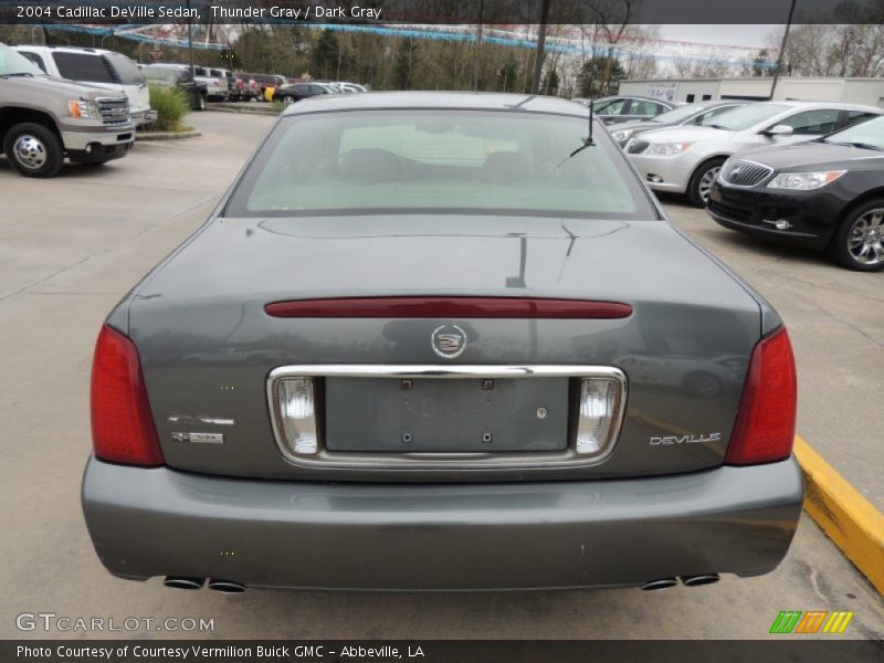 Thunder Gray / Dark Gray 2004 Cadillac DeVille Sedan
