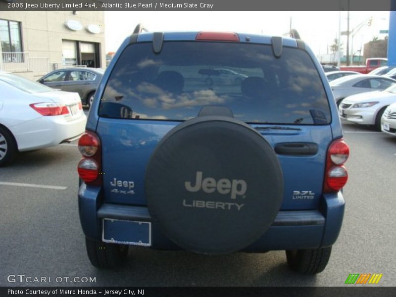 Atlantic Blue Pearl / Medium Slate Gray 2006 Jeep Liberty Limited 4x4