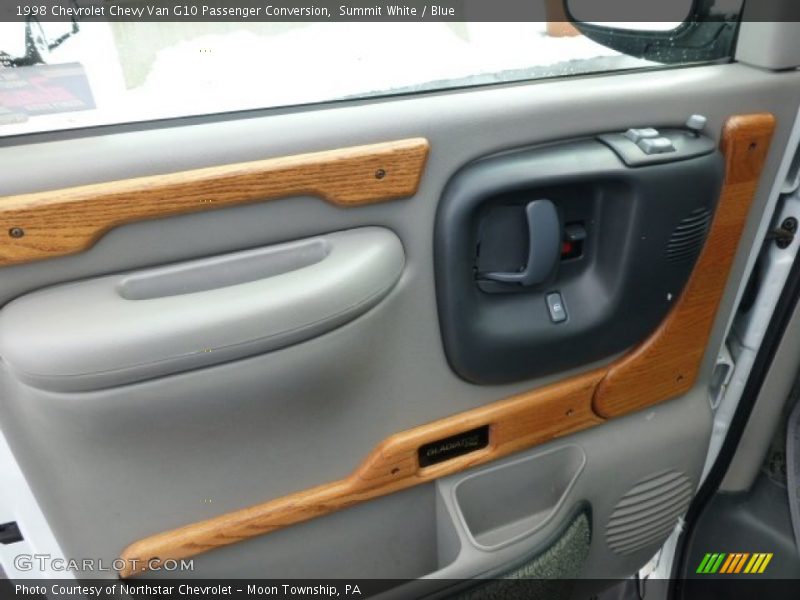 Summit White / Blue 1998 Chevrolet Chevy Van G10 Passenger Conversion