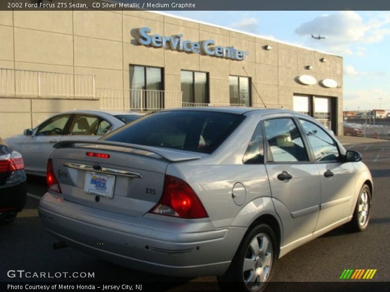 CD Silver Metallic / Medium Graphite 2002 Ford Focus ZTS Sedan