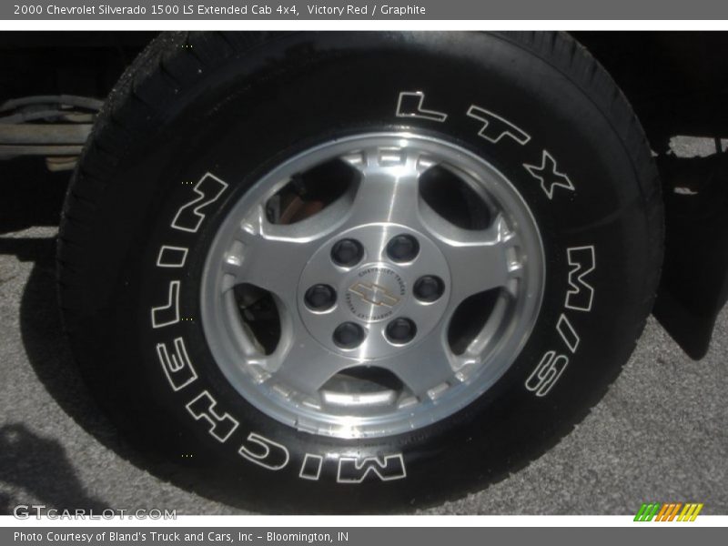 Victory Red / Graphite 2000 Chevrolet Silverado 1500 LS Extended Cab 4x4