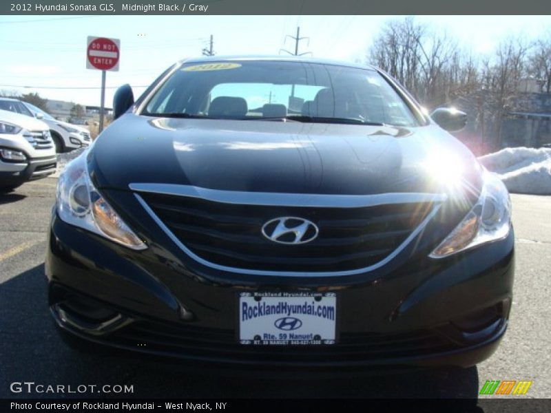 Midnight Black / Gray 2012 Hyundai Sonata GLS