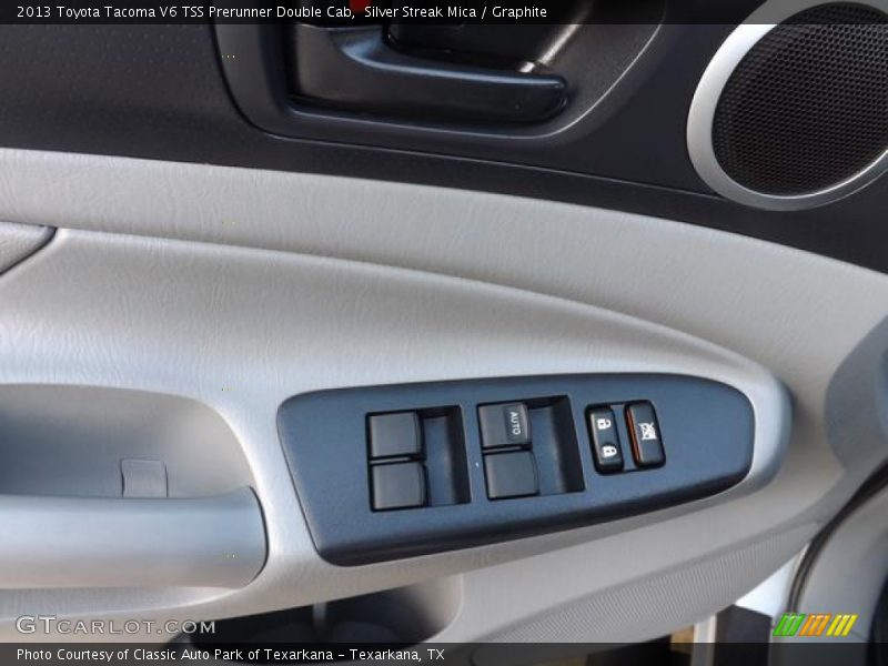 Silver Streak Mica / Graphite 2013 Toyota Tacoma V6 TSS Prerunner Double Cab