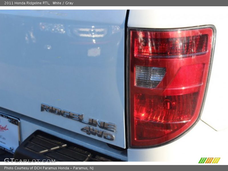 White / Gray 2011 Honda Ridgeline RTL