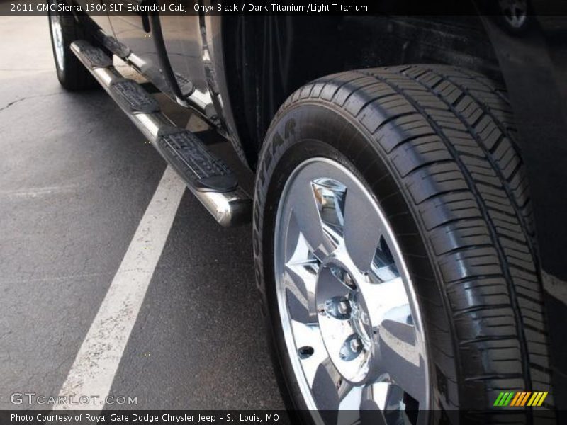 Onyx Black / Dark Titanium/Light Titanium 2011 GMC Sierra 1500 SLT Extended Cab
