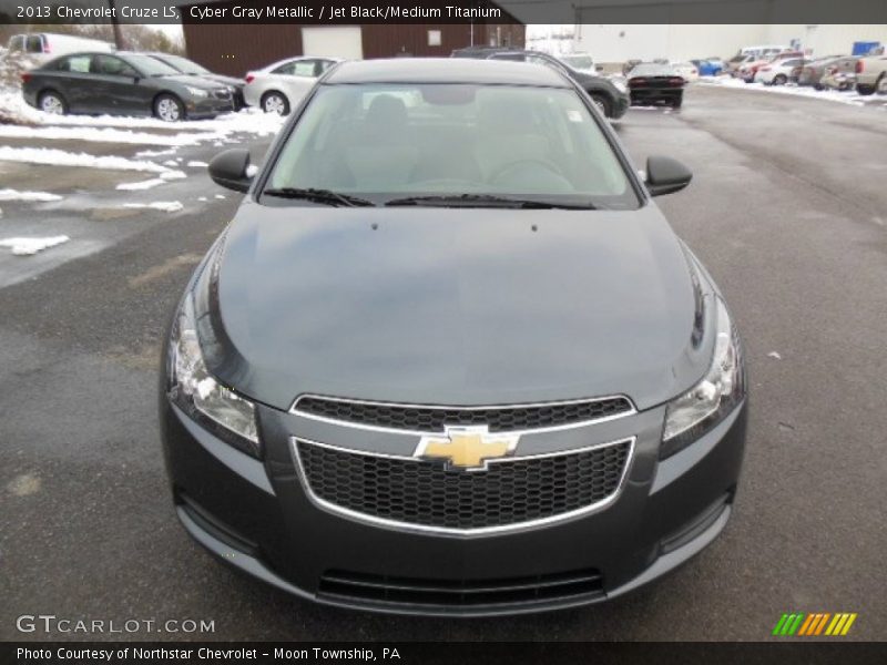 Cyber Gray Metallic / Jet Black/Medium Titanium 2013 Chevrolet Cruze LS