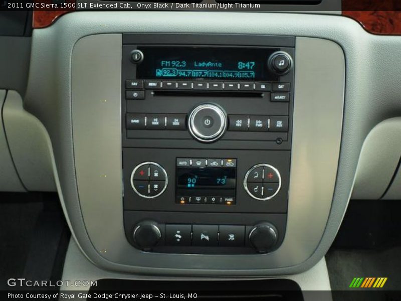 Controls of 2011 Sierra 1500 SLT Extended Cab