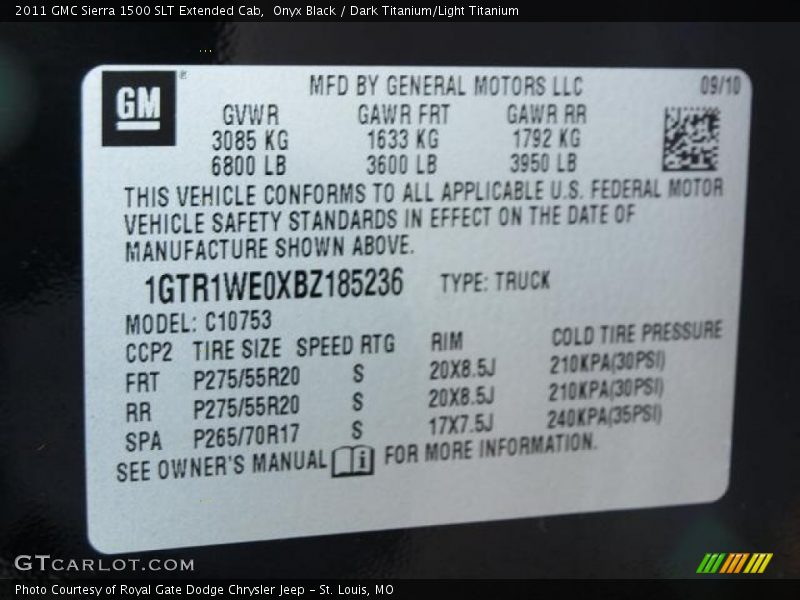 Onyx Black / Dark Titanium/Light Titanium 2011 GMC Sierra 1500 SLT Extended Cab