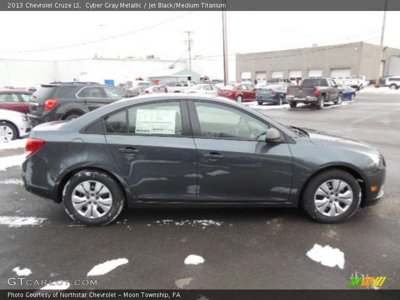 Cyber Gray Metallic / Jet Black/Medium Titanium 2013 Chevrolet Cruze LS