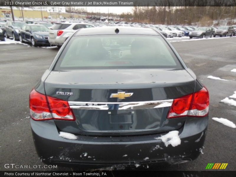 Cyber Gray Metallic / Jet Black/Medium Titanium 2013 Chevrolet Cruze LS