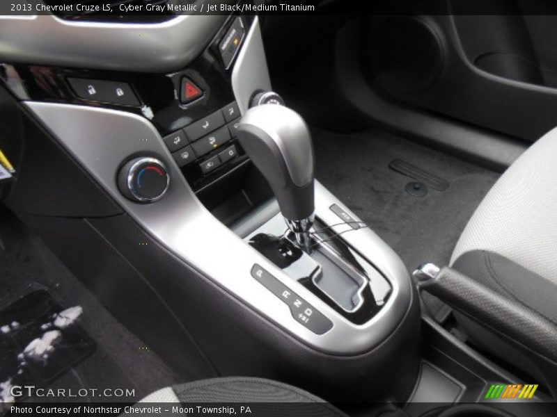 Cyber Gray Metallic / Jet Black/Medium Titanium 2013 Chevrolet Cruze LS