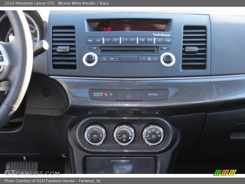 Wicked White Metallic / Black 2010 Mitsubishi Lancer GTS