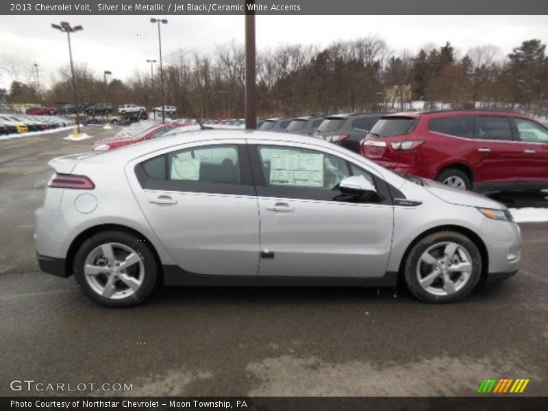 Silver Ice Metallic / Jet Black/Ceramic White Accents 2013 Chevrolet Volt