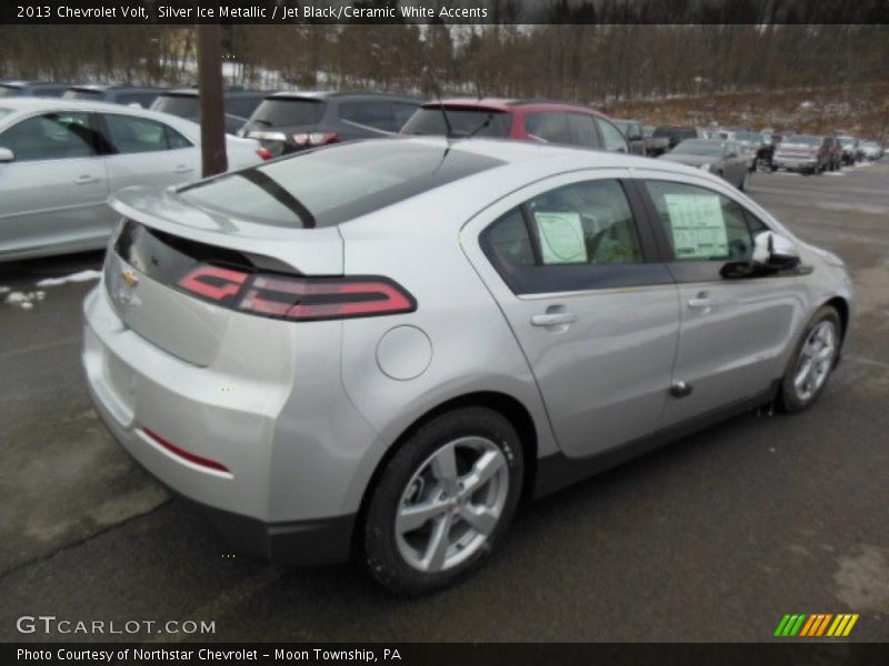 Silver Ice Metallic / Jet Black/Ceramic White Accents 2013 Chevrolet Volt