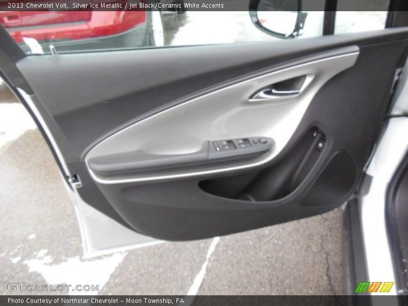 Silver Ice Metallic / Jet Black/Ceramic White Accents 2013 Chevrolet Volt