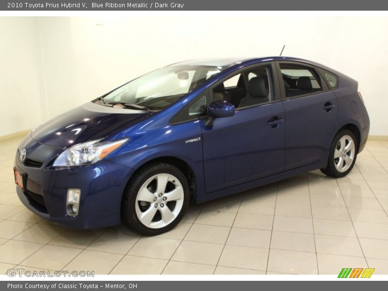 Front 3/4 View of 2010 Prius Hybrid V