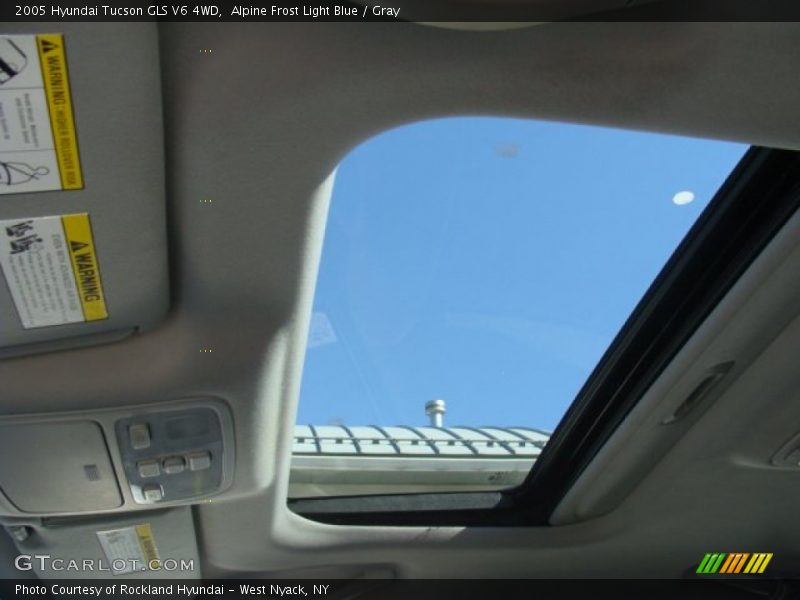 Alpine Frost Light Blue / Gray 2005 Hyundai Tucson GLS V6 4WD