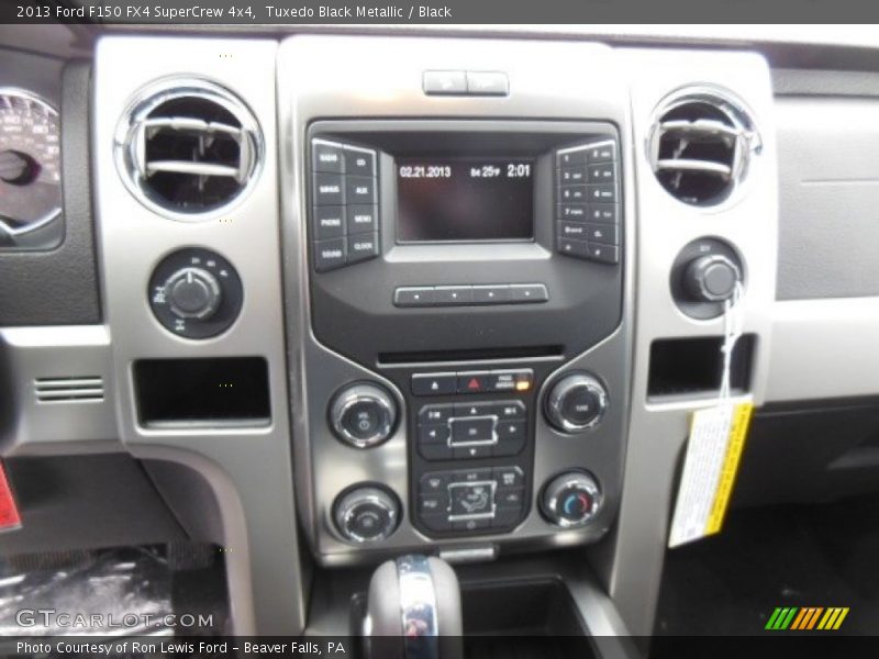 Tuxedo Black Metallic / Black 2013 Ford F150 FX4 SuperCrew 4x4