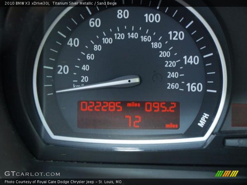 Titanium Silver Metallic / Sand Beige 2010 BMW X3 xDrive30i