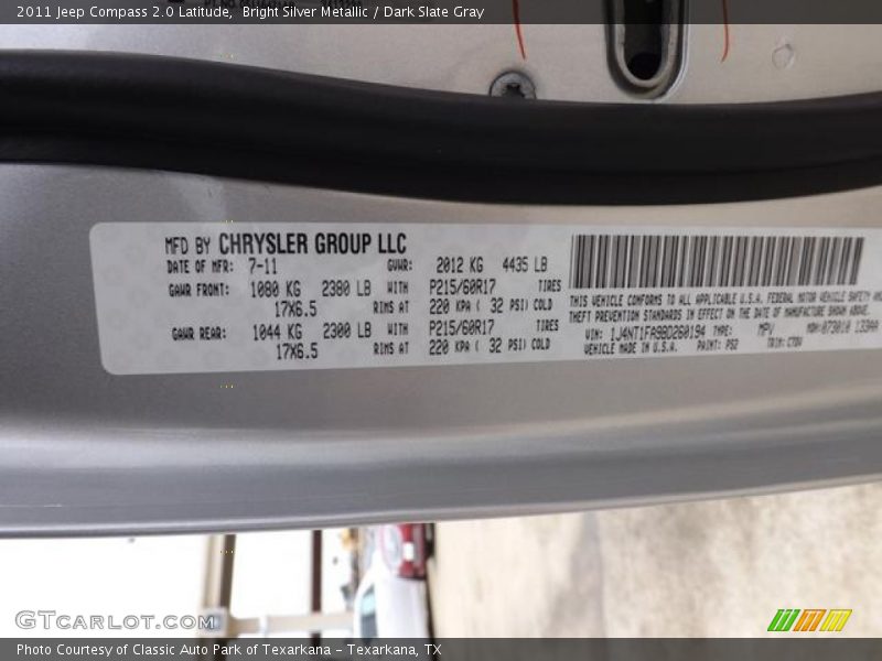 Bright Silver Metallic / Dark Slate Gray 2011 Jeep Compass 2.0 Latitude
