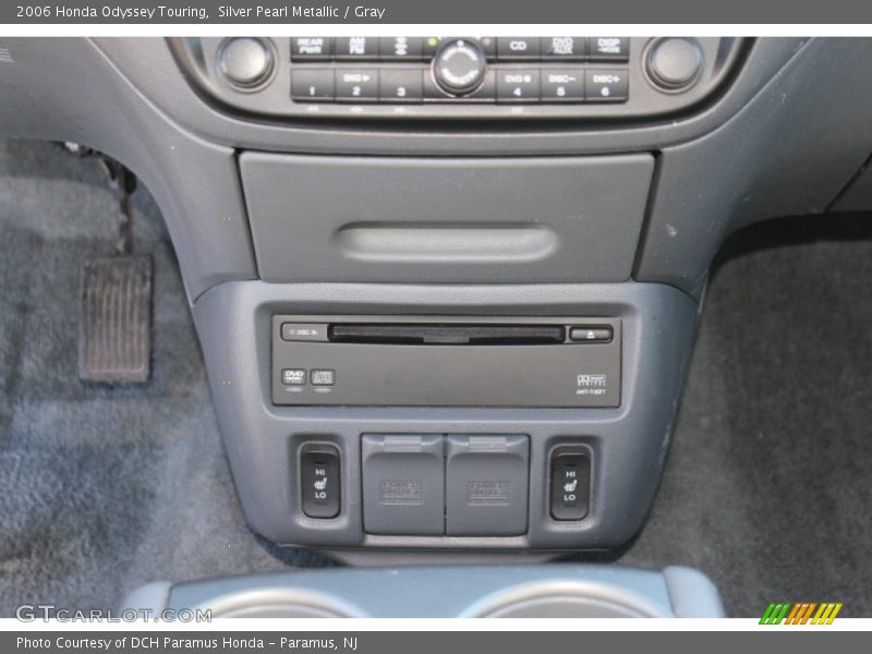 Silver Pearl Metallic / Gray 2006 Honda Odyssey Touring