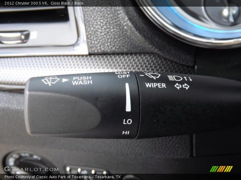 Gloss Black / Black 2012 Chrysler 300 S V6