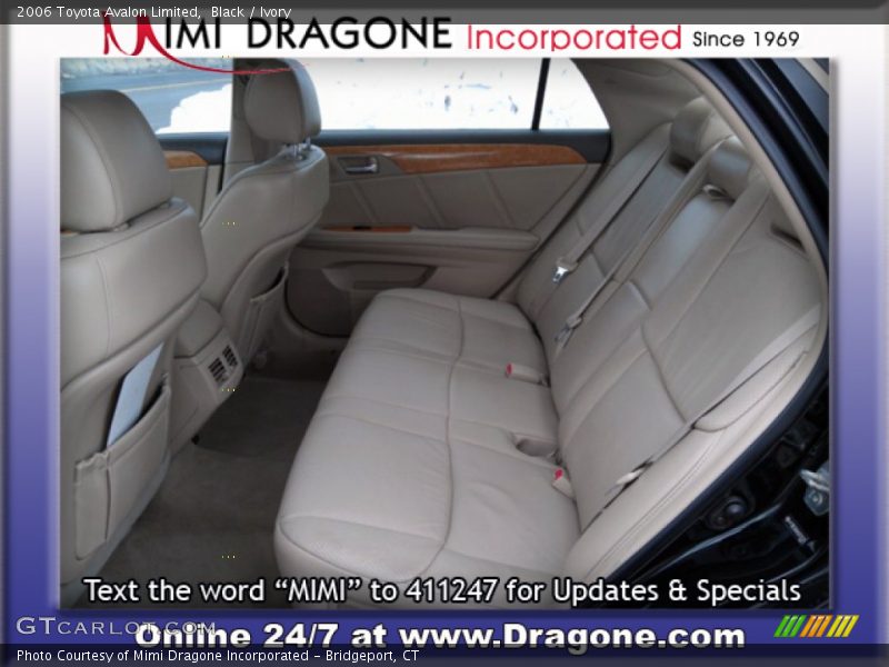 Black / Ivory 2006 Toyota Avalon Limited