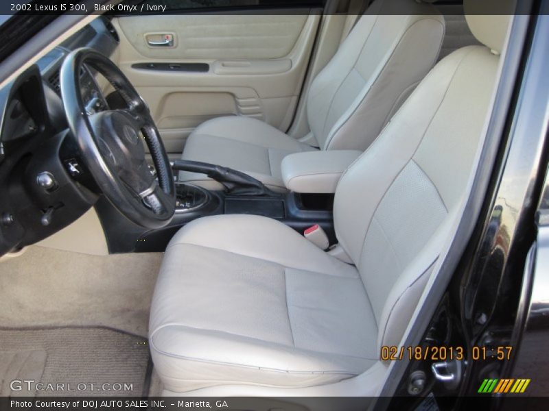 Black Onyx / Ivory 2002 Lexus IS 300