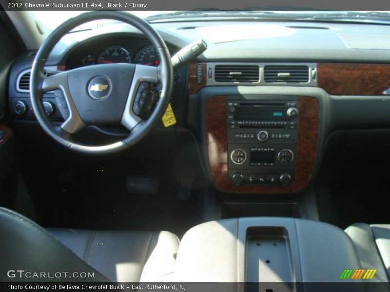 Black / Ebony 2012 Chevrolet Suburban LT 4x4