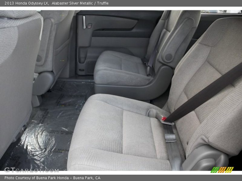 Alabaster Silver Metallic / Truffle 2013 Honda Odyssey LX