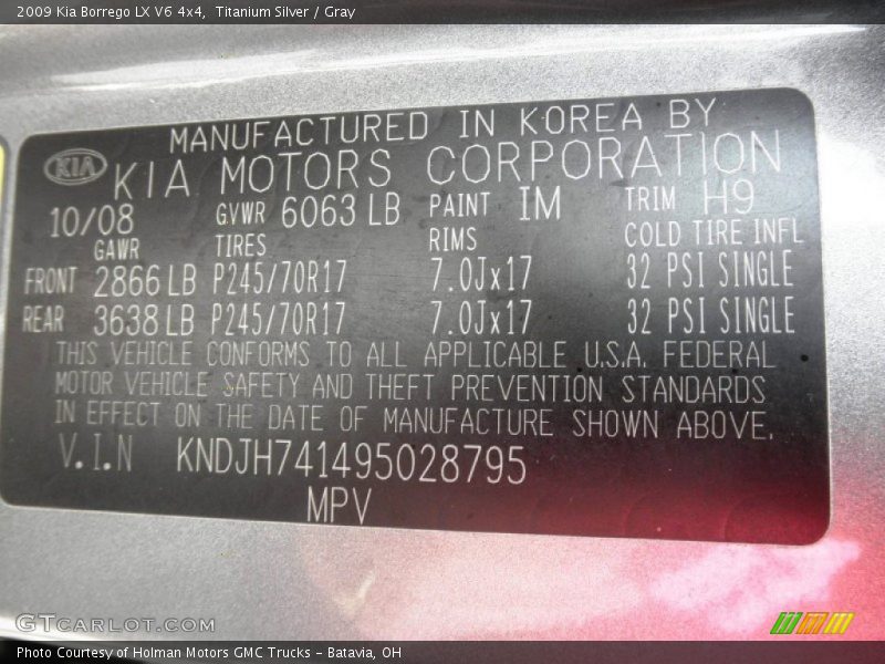 Titanium Silver / Gray 2009 Kia Borrego LX V6 4x4