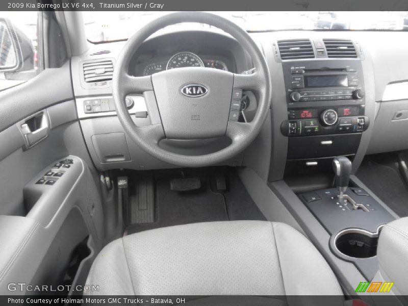 Titanium Silver / Gray 2009 Kia Borrego LX V6 4x4
