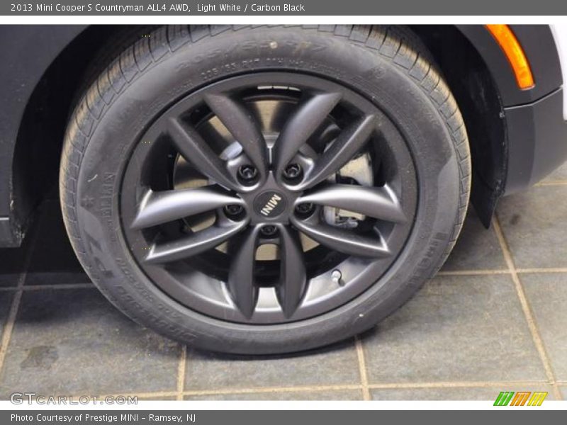 Light White / Carbon Black 2013 Mini Cooper S Countryman ALL4 AWD