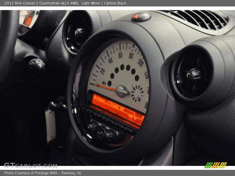 Light White / Carbon Black 2013 Mini Cooper S Countryman ALL4 AWD