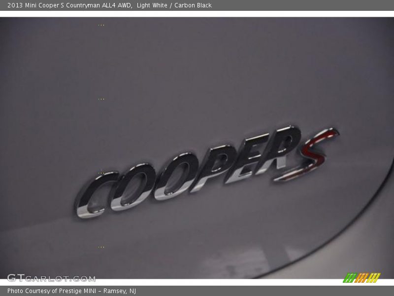 Light White / Carbon Black 2013 Mini Cooper S Countryman ALL4 AWD