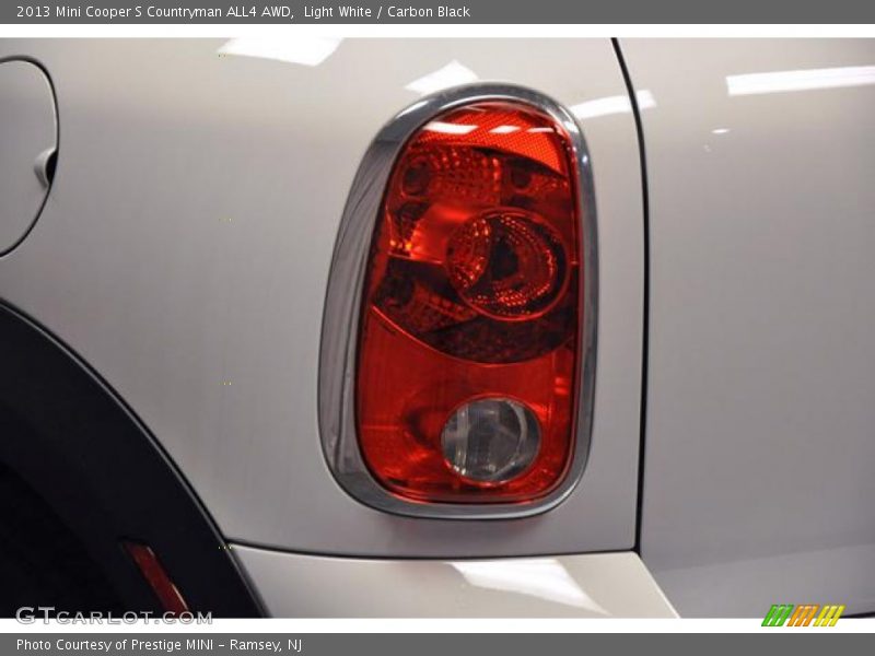 Light White / Carbon Black 2013 Mini Cooper S Countryman ALL4 AWD