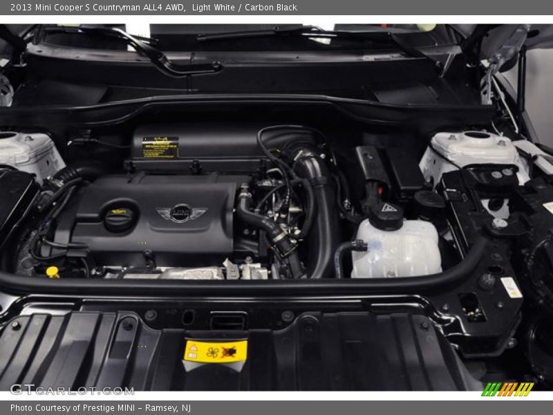 Light White / Carbon Black 2013 Mini Cooper S Countryman ALL4 AWD