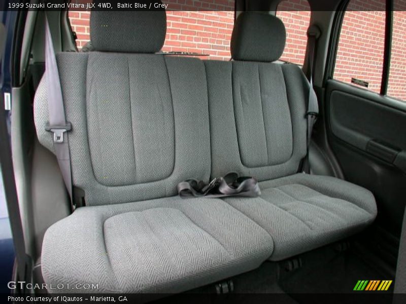 Rear Seat of 1999 Grand Vitara JLX 4WD