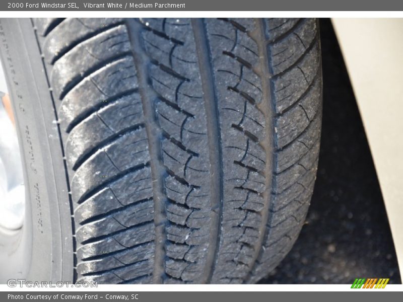 Vibrant White / Medium Parchment 2000 Ford Windstar SEL