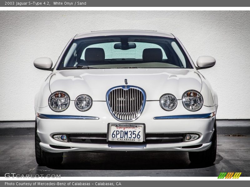 White Onyx / Sand 2003 Jaguar S-Type 4.2