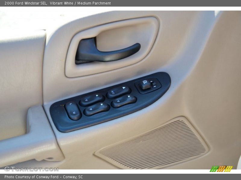 Vibrant White / Medium Parchment 2000 Ford Windstar SEL