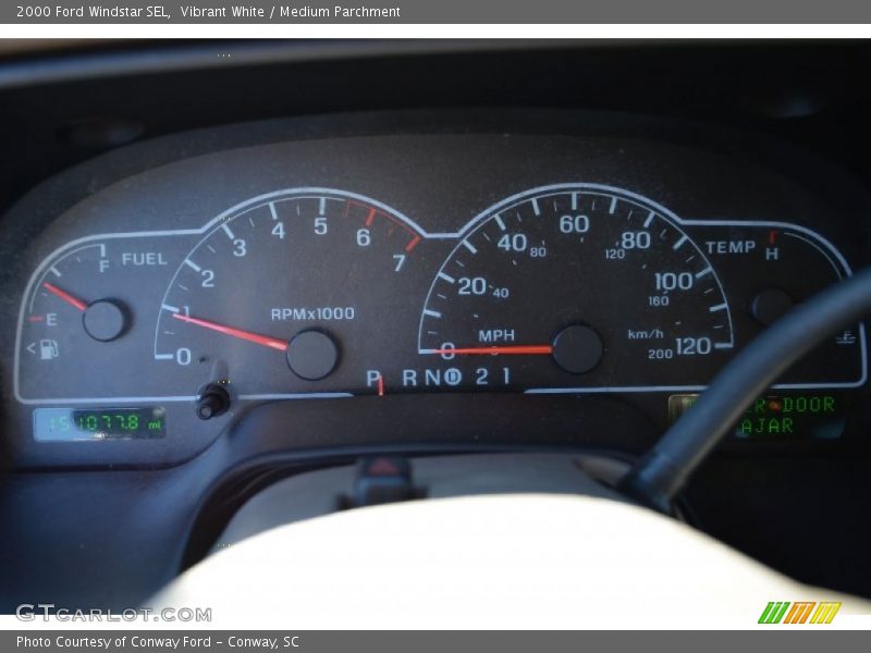 Vibrant White / Medium Parchment 2000 Ford Windstar SEL