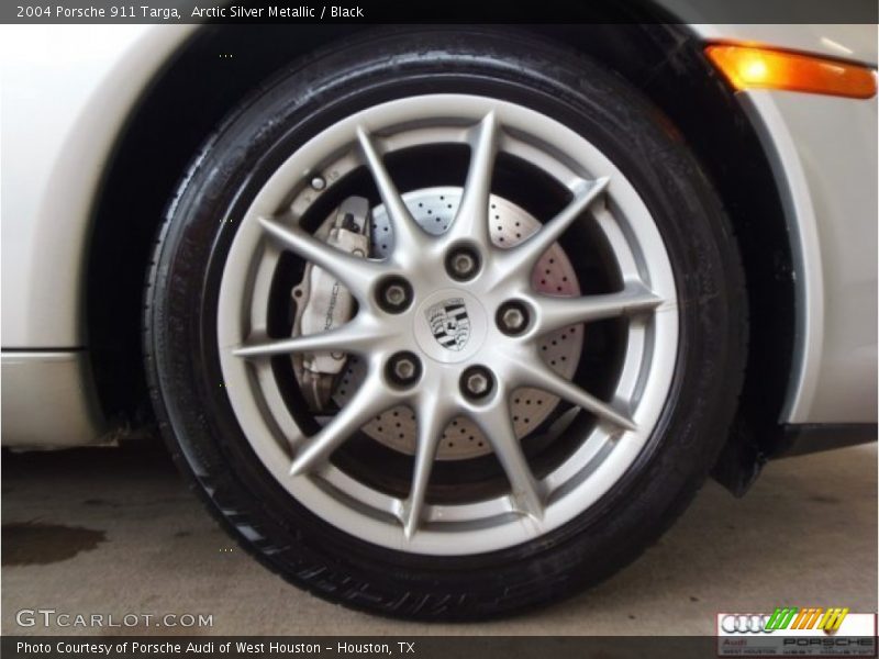 Arctic Silver Metallic / Black 2004 Porsche 911 Targa